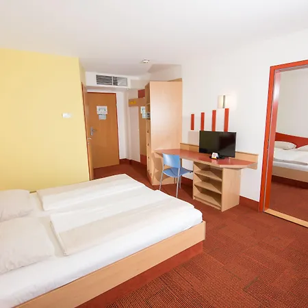 H2o Semesteranläggning (resort) Bad Waltersdorf