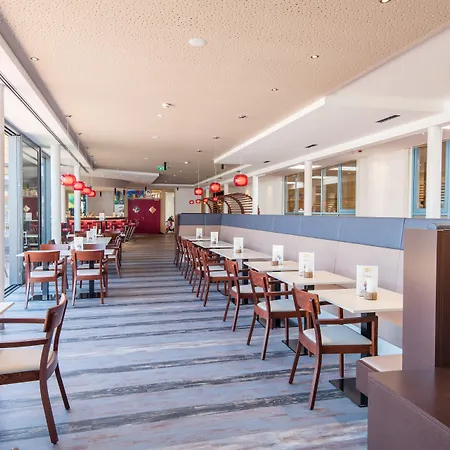 Semesteranläggning (resort) H2o 3*