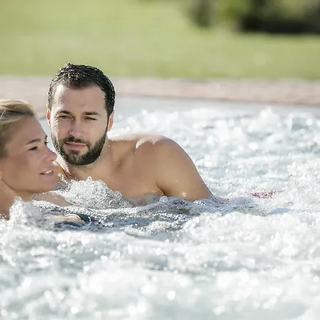 H2o Hotel-therme-resort, Fuer Familien Mit Kindern 3* Bad Waltersdorf