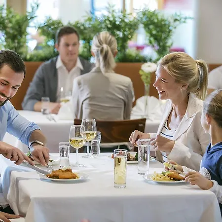 H2o Hotel-therme-resort, Fuer Familien Mit Kindern Resort Bad Waltersdorf