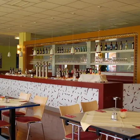 Resort H2o Hotel-therme-resort, 3 Sterne Superior, Für Familien Mit Kindern Bad Waltersdorf