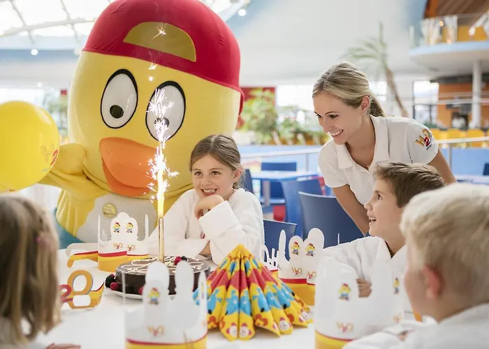 H2o Hotel-therme-resort, 3 Sterne Superior, Für Familien Mit Kindern 3*